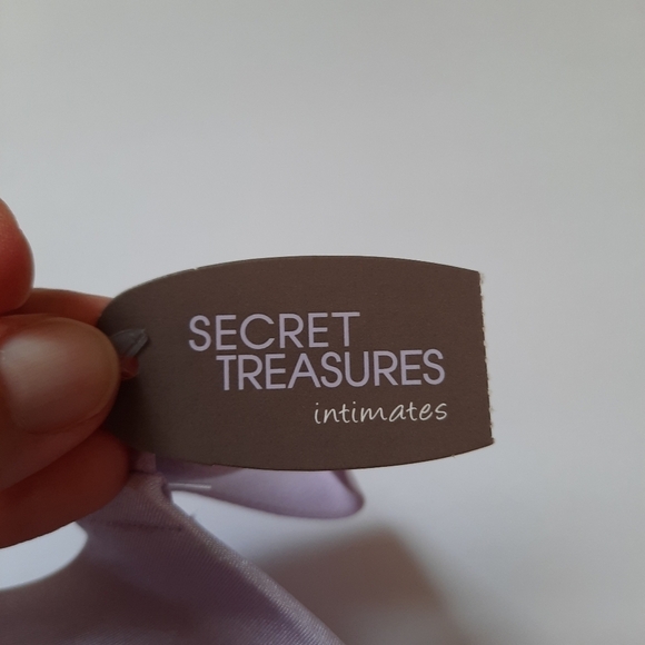 NWT Secret Treasures T-shirt Bra Lavender Touch 42103 size 42D - Picture 10 of 11
